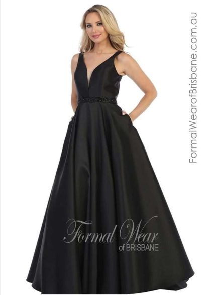 Mikado Black LTD Clearance S A L E ! In Store Today or 7 Day Delivery Formal Dresses Online Australia